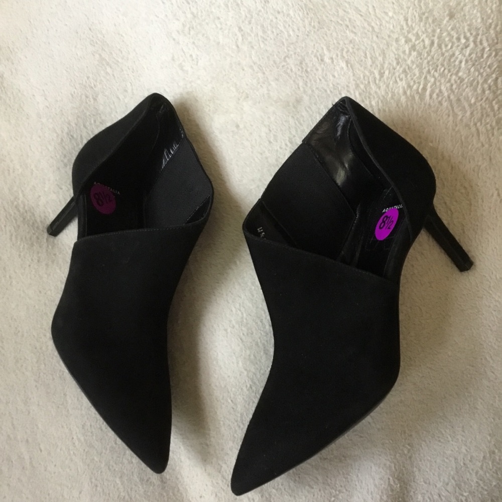 New Aquatalia black suede open sided booties 8.5